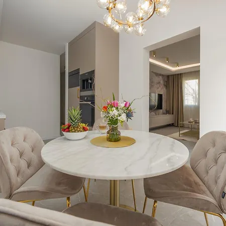 Apartment Sea La Vie *